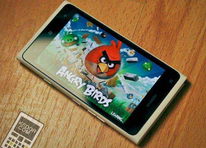 Игра Angry Birds на Nokia Lumia