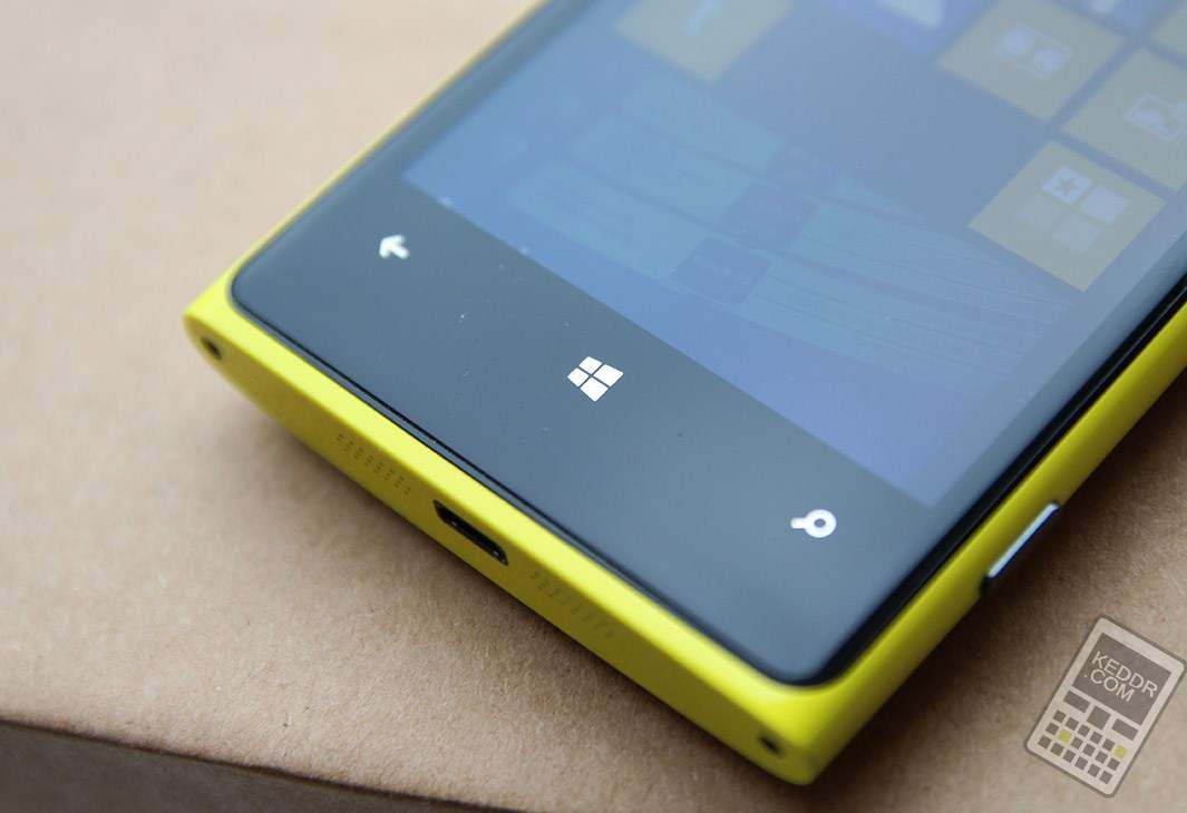 Сенсорные клавиши в Nokia Lumia 920