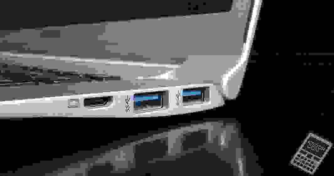 Разъемы USB и VGA