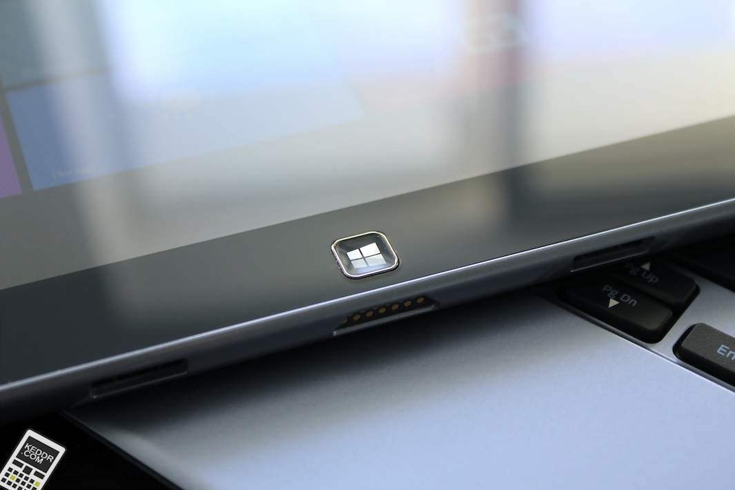 Внеший вид Samsung ATIV Smart PC 500T