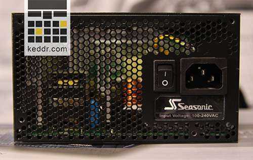 SeaSonic Platinum-520 Fanless (SS-520FL2 Active PFC F3)