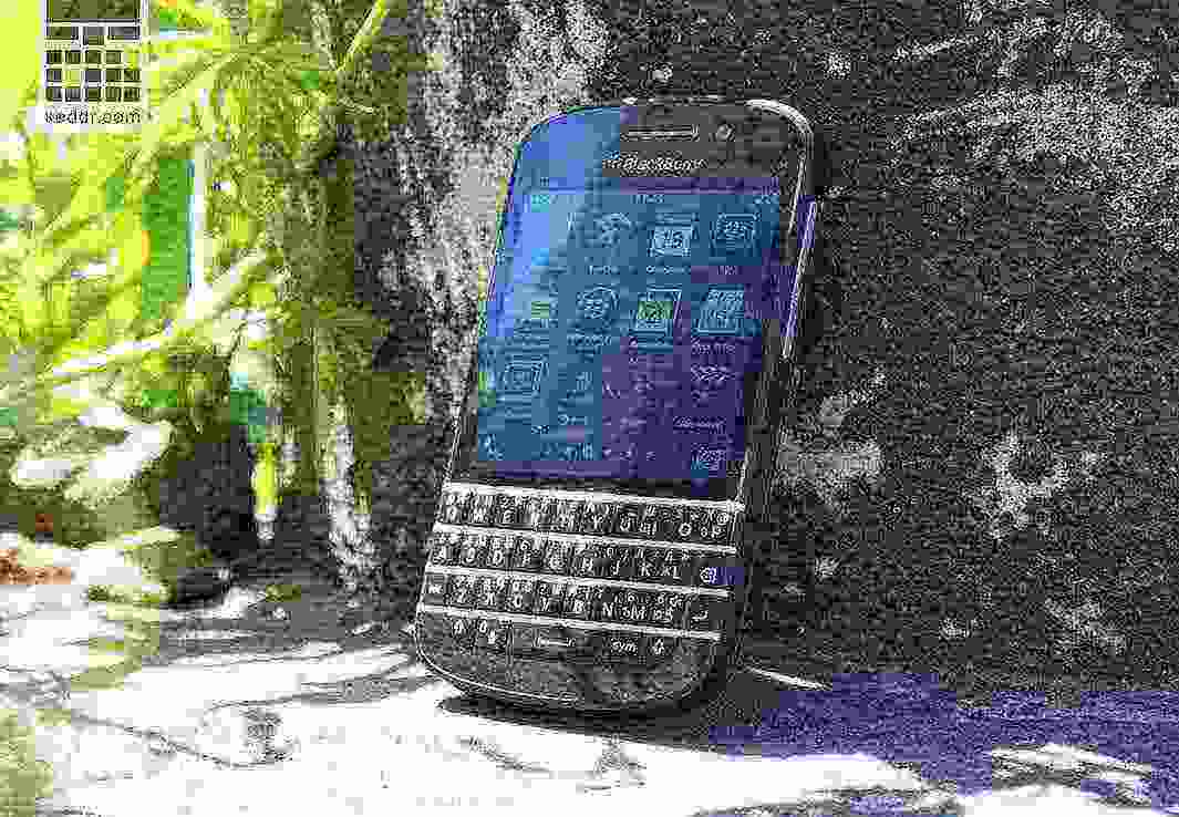 Дисплей в Blackberry Q10