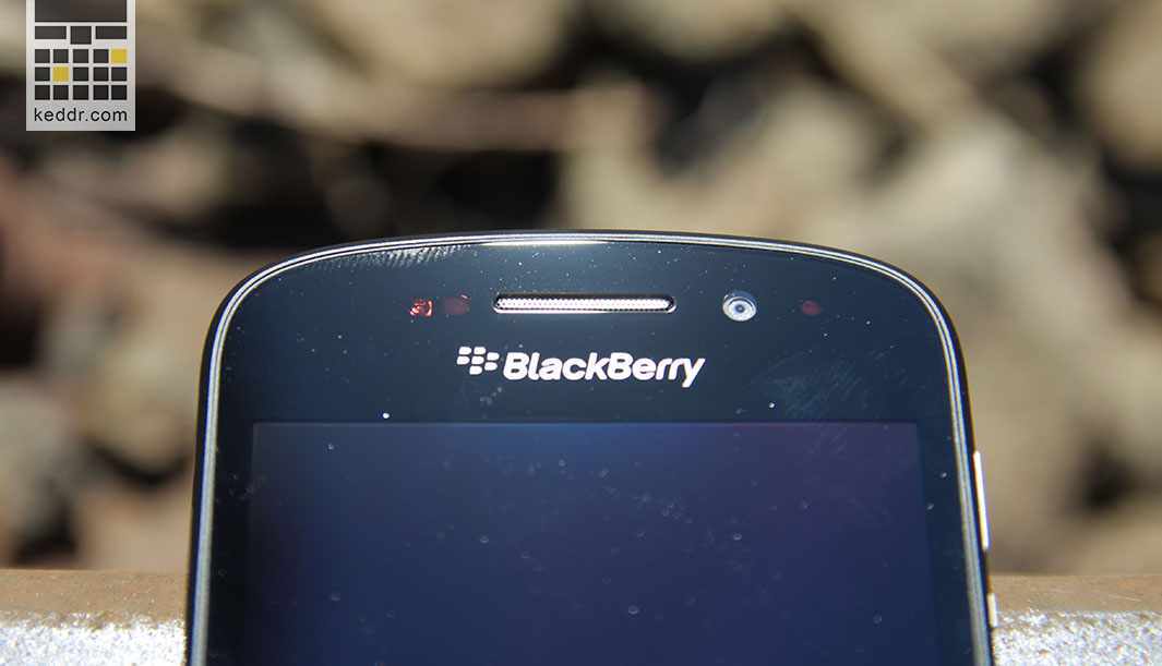 Фронтальная камера в Blackberry Q10