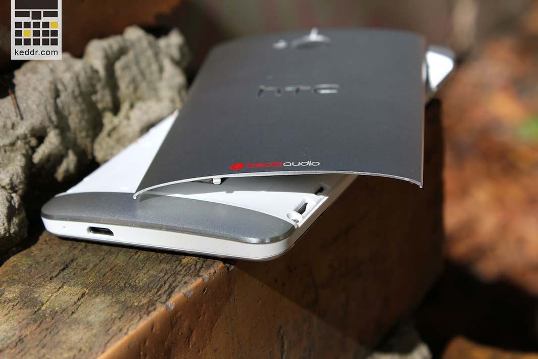Задняя крышка HTC One Dual Sim