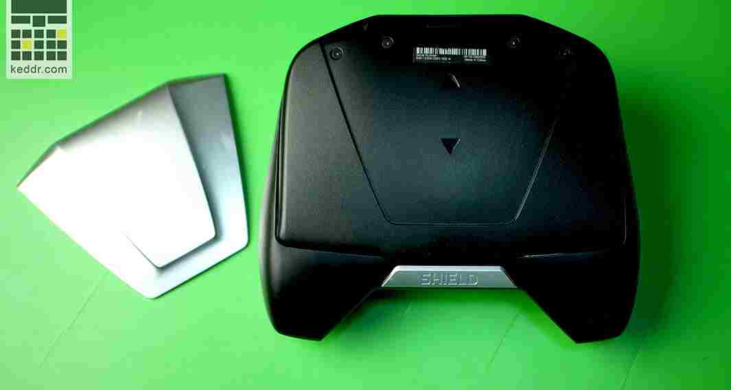 Nvidia Shield - видео и фотообзор геймпад-раскладушки