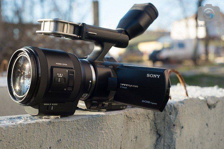 Обзор Sony NEX VG-30. Видеокамера с большой APS-C матрицей и сменной оптикой