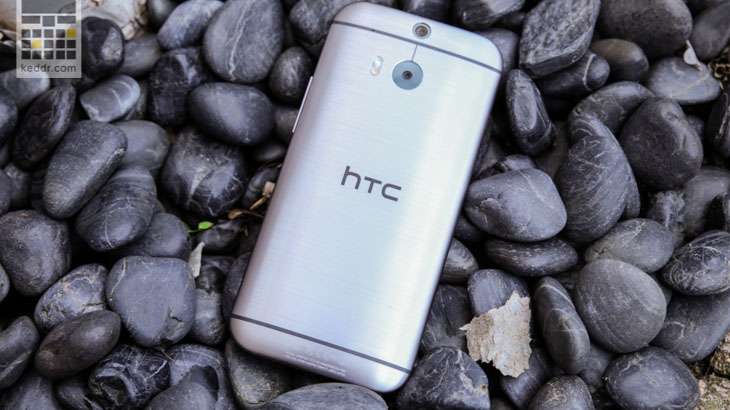 Задняя сторона HTC One M8