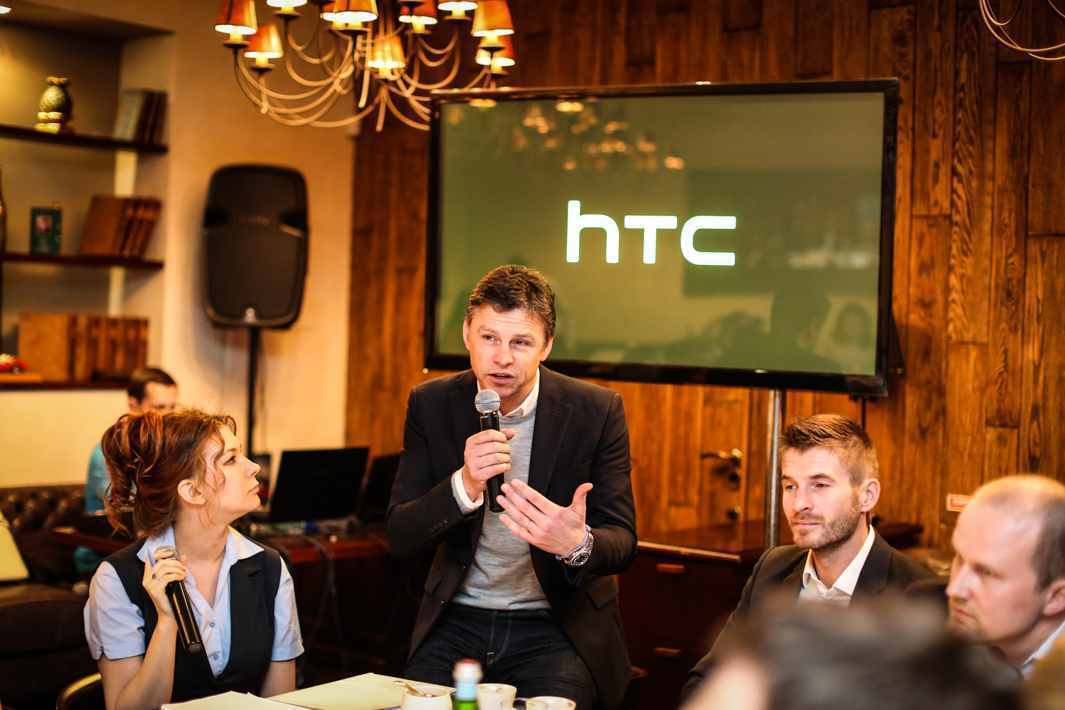 Официальная презентация HTC One (M8) в Украине