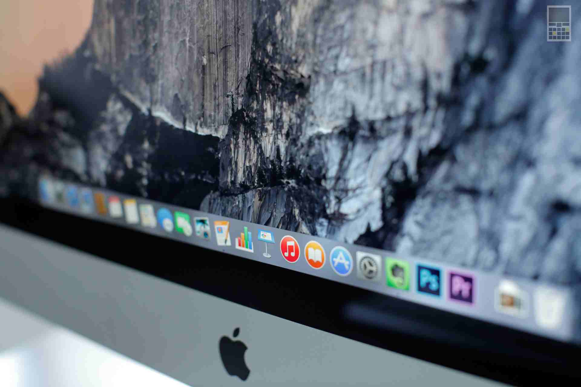 Макбук белый экран при включении. Iphone ipod ipad 1990. Ошибка прошивки mac os. Update и fixedupdate картинка. Апгрейд imac озу.