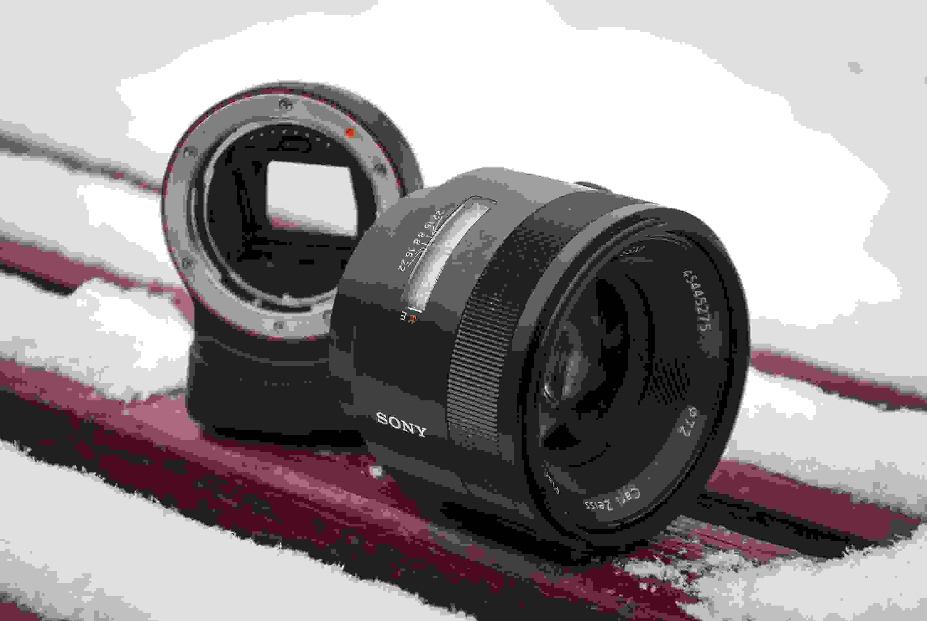 Обзор Sony Carl Zeiss Planar T* 50mm f1.4 ZA SSM. Светосильный полнокадровый «полтинник» премиум-класса, установленный через переходник на беззеркалку