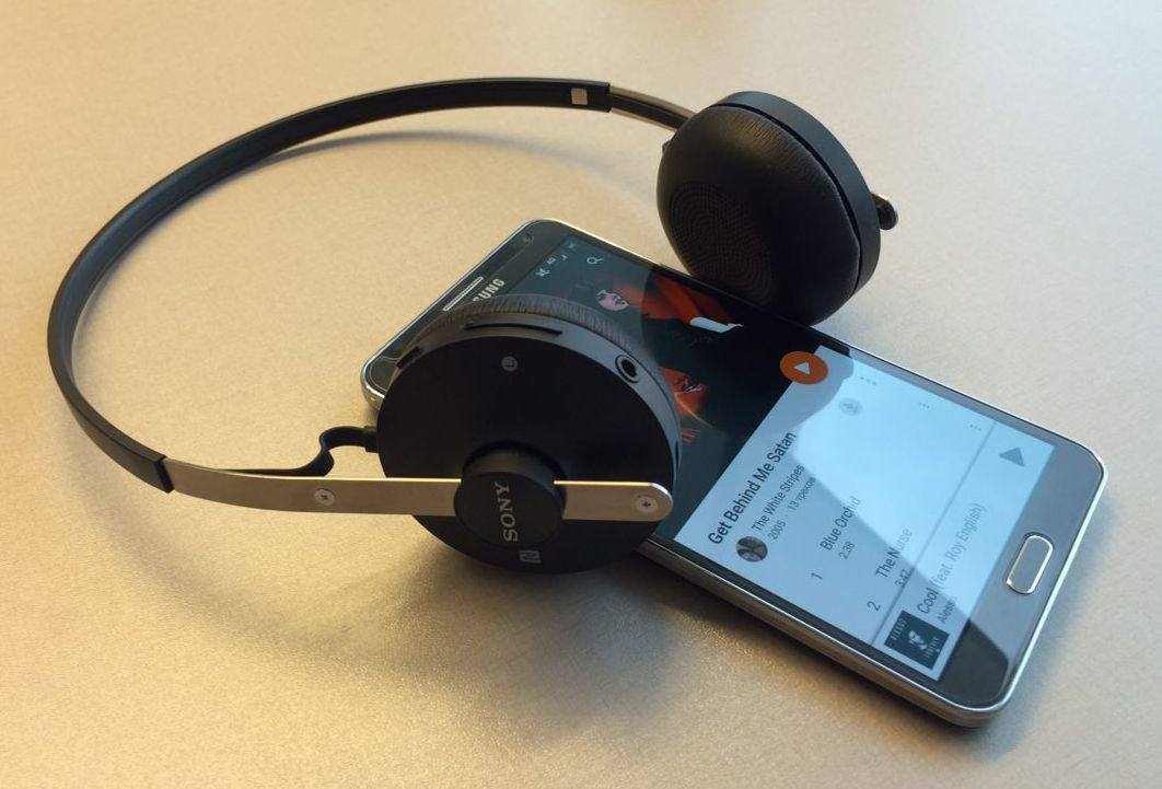Bluetooth-наушники Sony SBH-60 – доступный стиль!