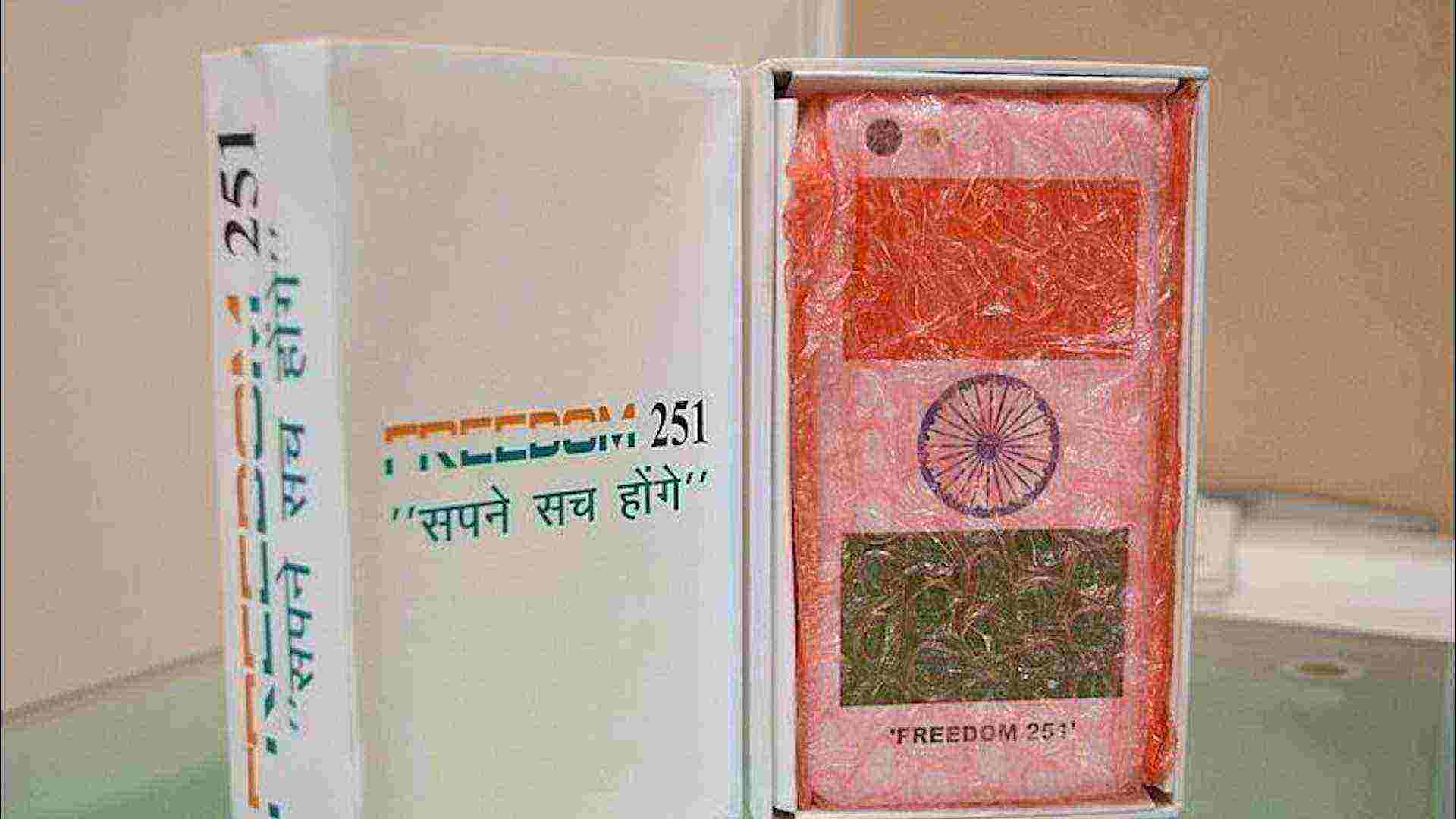 Смартфон за $4 и бизнес по-индийски!