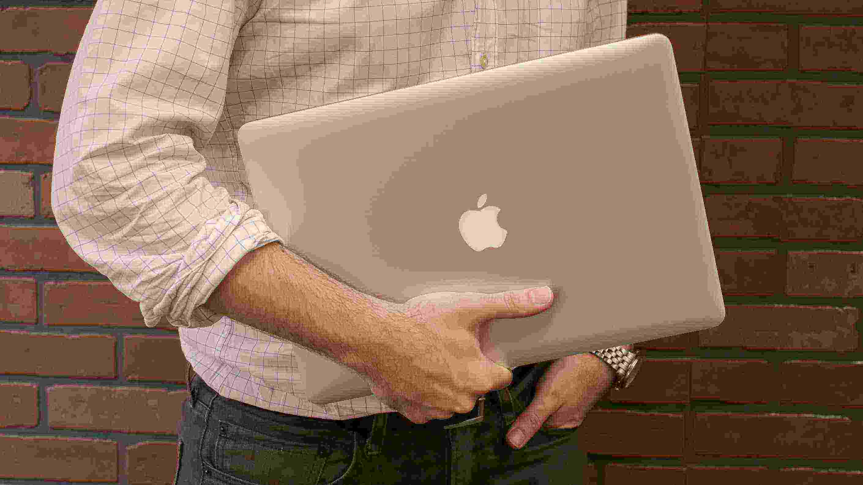 MacBook – игрушка для фанатика?