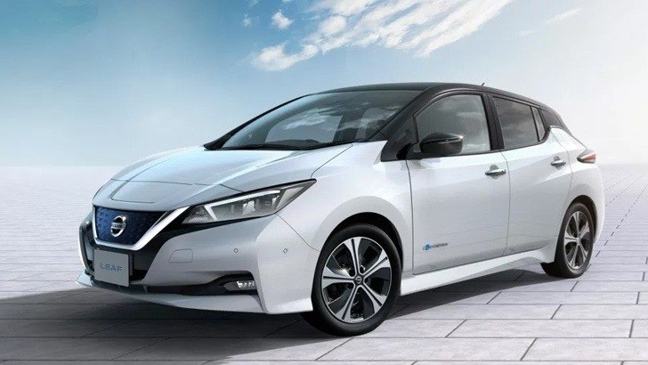 Nissan объявил европейские цены на новый электрокар Leaf 2018