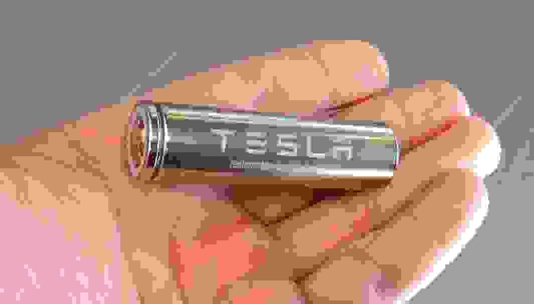 Батареи в электромобилях Tesla живучее, чем вы думали