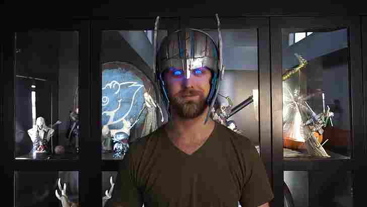 Как самостоятельно сделать шлем Тора со светящимися глазами