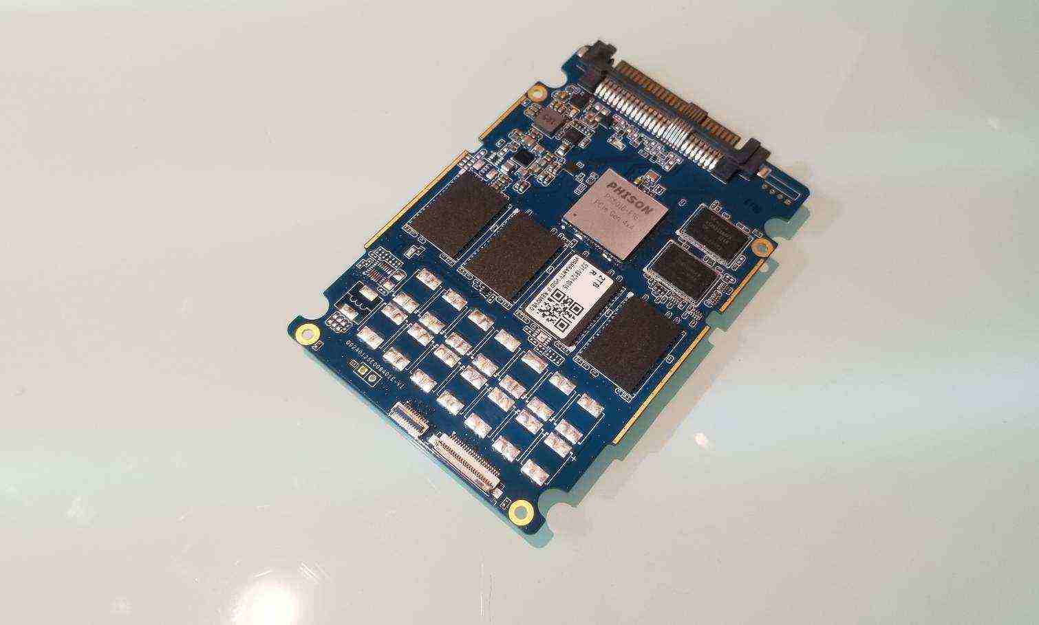 Прототип SSD на контроллере Phison E16 с поддержкой PCIe 4.0 показывает 4,3 ГБ/с на запись