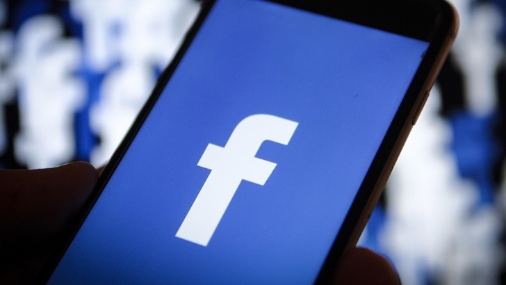 Facebook подает в суд на двух украинских разработчиков