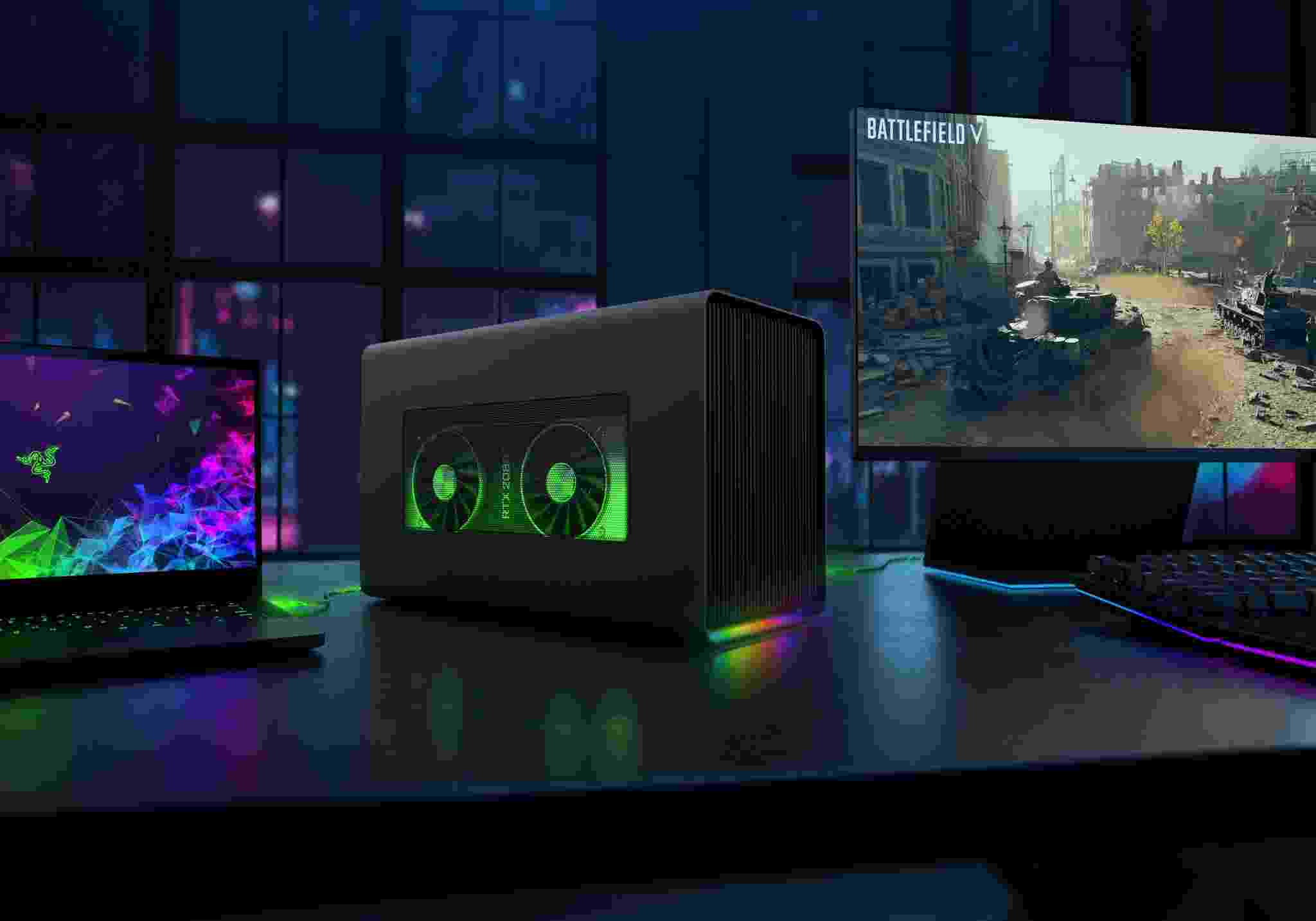 Razer Core X Chroma — корпус для создания внешней видеокарты с блоком питания на 700 Вт