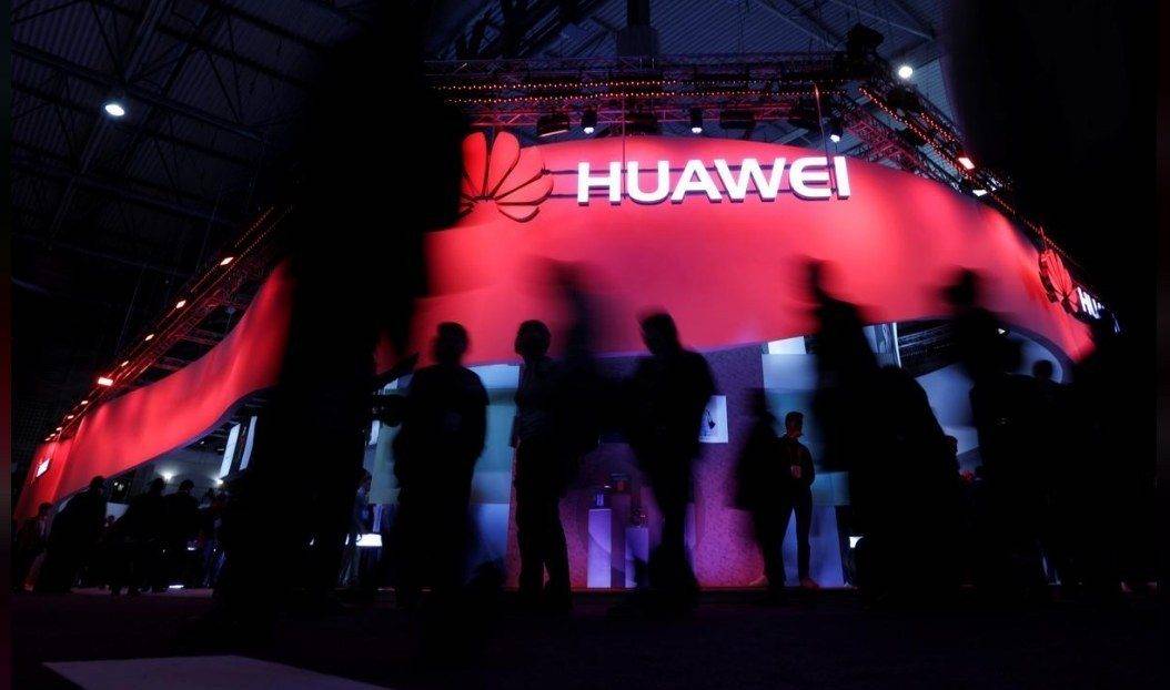 Huawei может лишиться Android. Процесс уже запущен