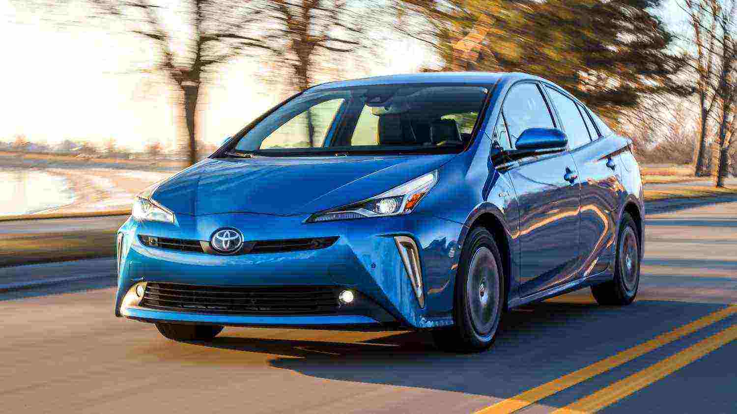 Toyota Prius 2020 получит поддержку Apple CarPlay и Alexa