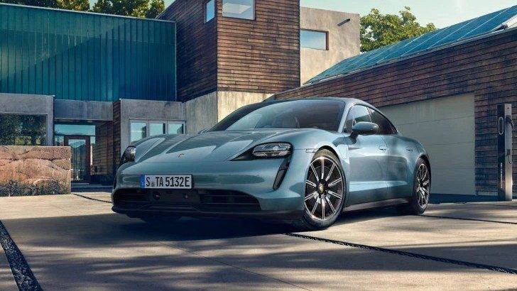 Porsche показала более бюджетную версию электрокара Taycan