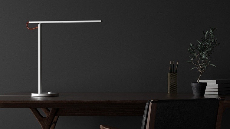 Xiaomi показала обновленную смарт-лампу Mi Smart LED Desk Lamp 1S Xiaomi показала обновленную смарт-лампу Mi Smart LED Desk Lamp 1S