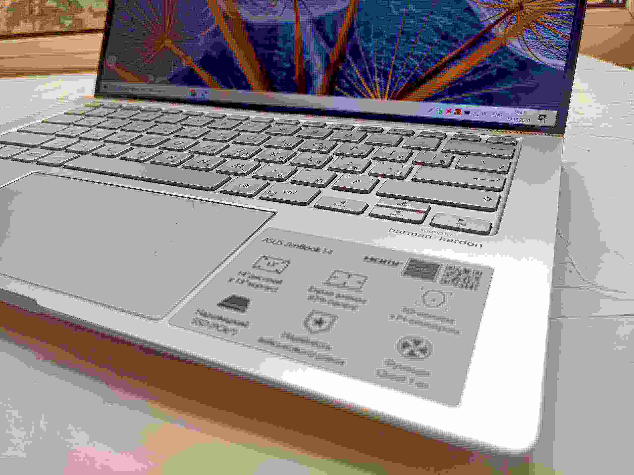 Обзор и опыт эксплуатации ноутбука Asus ZenBook 14 (UM433DA). Лучший в классе?