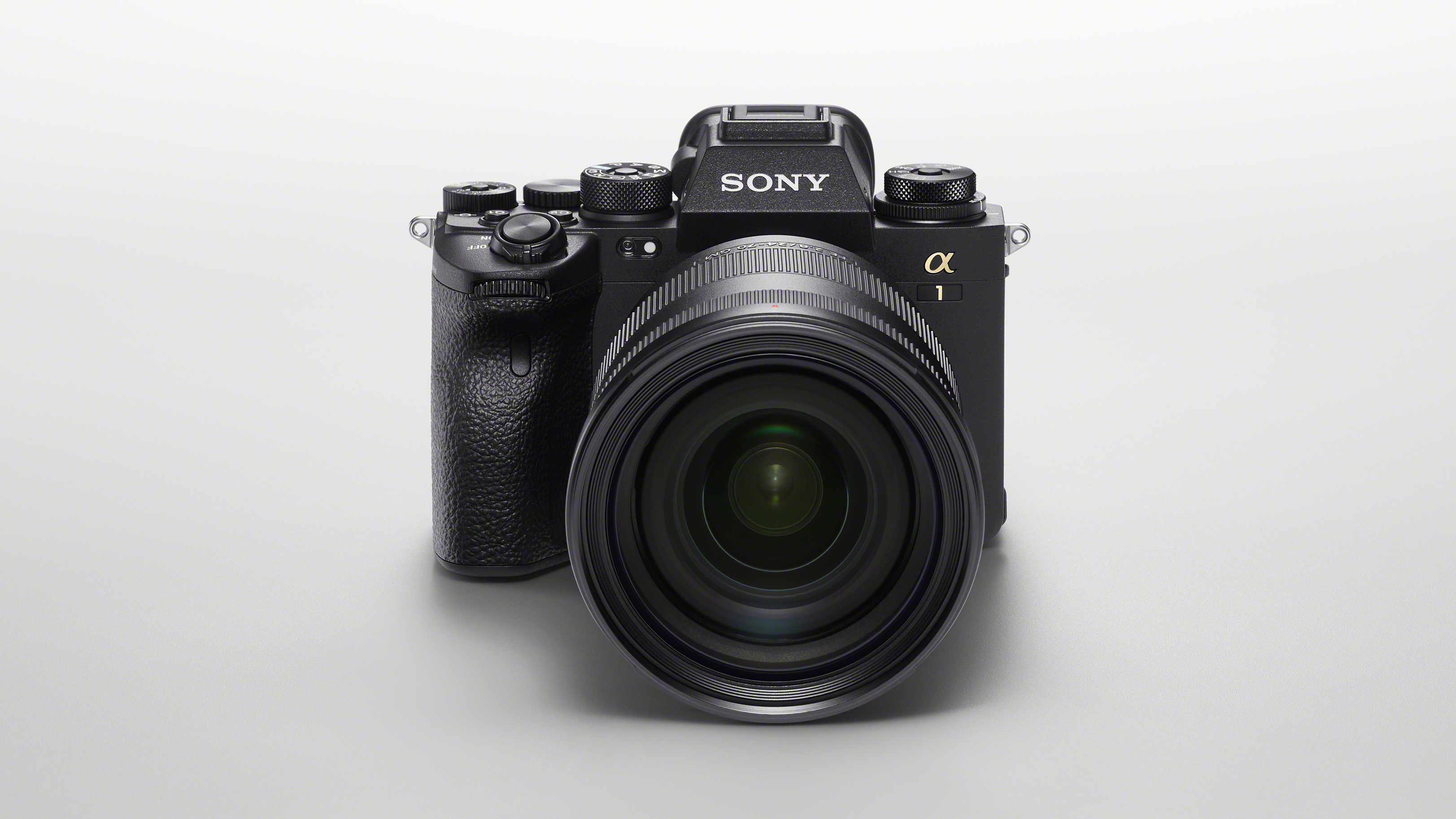 Sony представила беззеркальную камеру Alpha 1