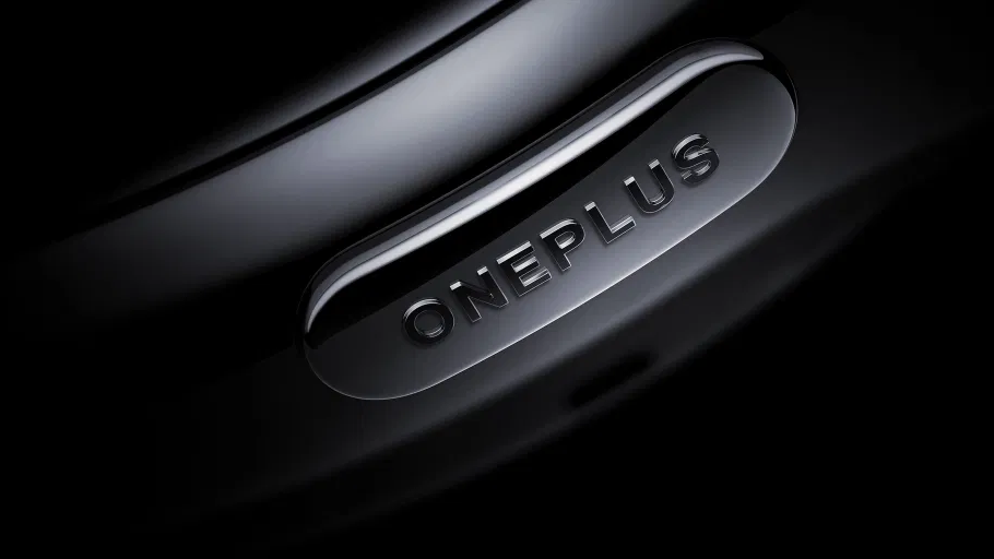 OnePlus Watch получат быструю зарядку и влагозащиту