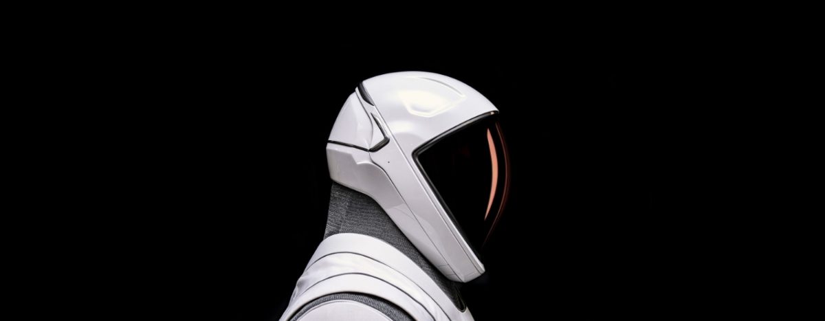 Це Extravehicular Activity (EVA) Suit. Новий космічний скафандр від SpaceX