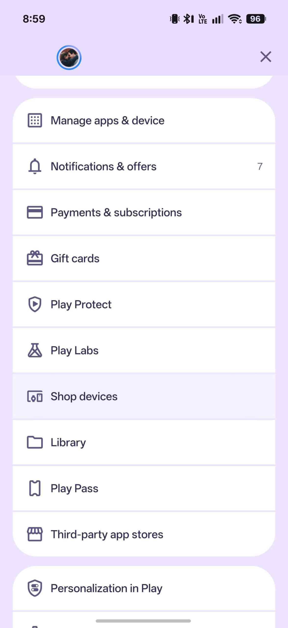 Меню профілю Google Play Store з опціями включно з розділом Shop devices