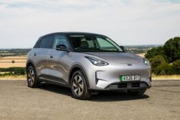 Geely обійшла Honda і Mazda у Британії – за 11 місяців після виходу на ринок