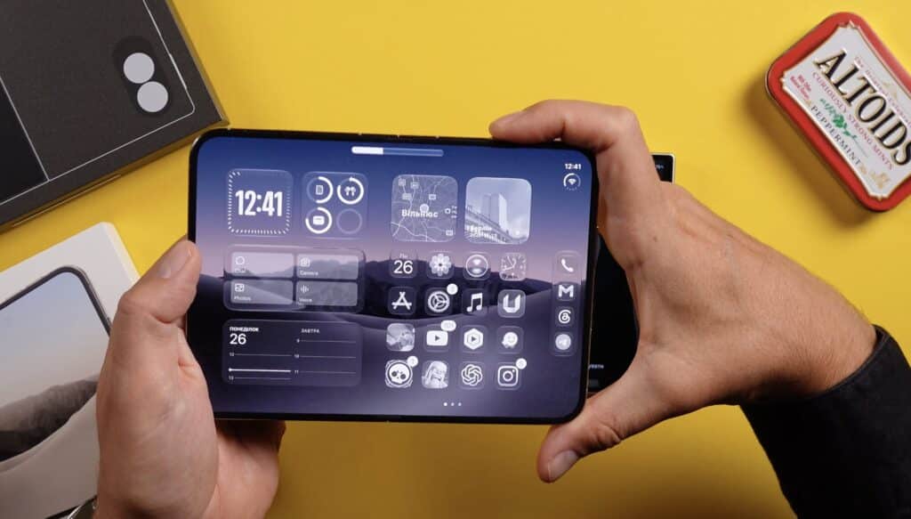 Galaxy Fold8 проти iPhone Duo: детальне порівняння і однозначний переможець — фото 21