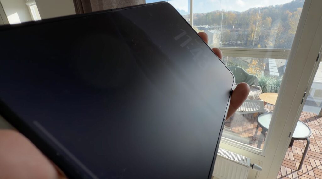 Galaxy Fold8 проти iPhone Duo: детальне порівняння і однозначний переможець — фото 28