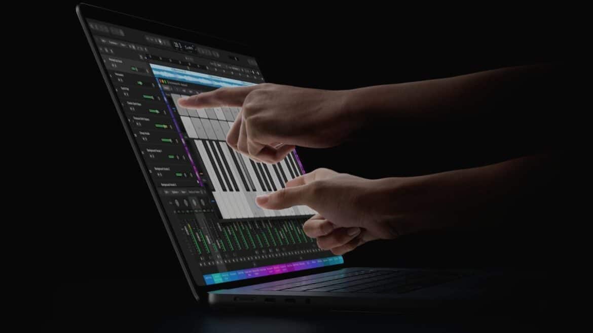 MacBook Pro з сенсорним дисплеєм: як macOS адаптує інтерфейс під пальці
